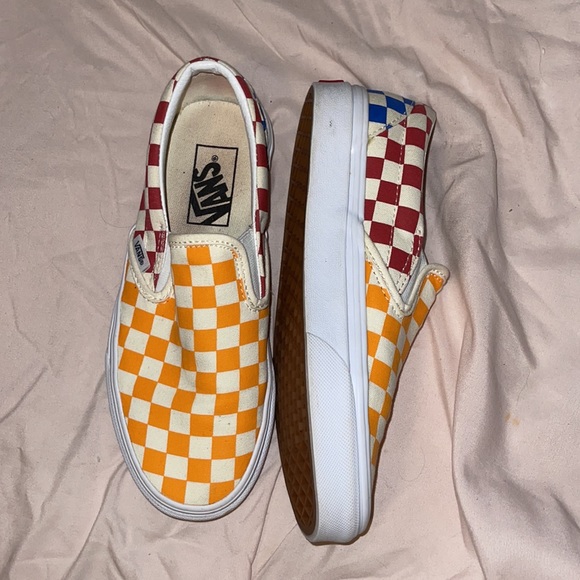 Checkered vans - Picture 3 of 4
